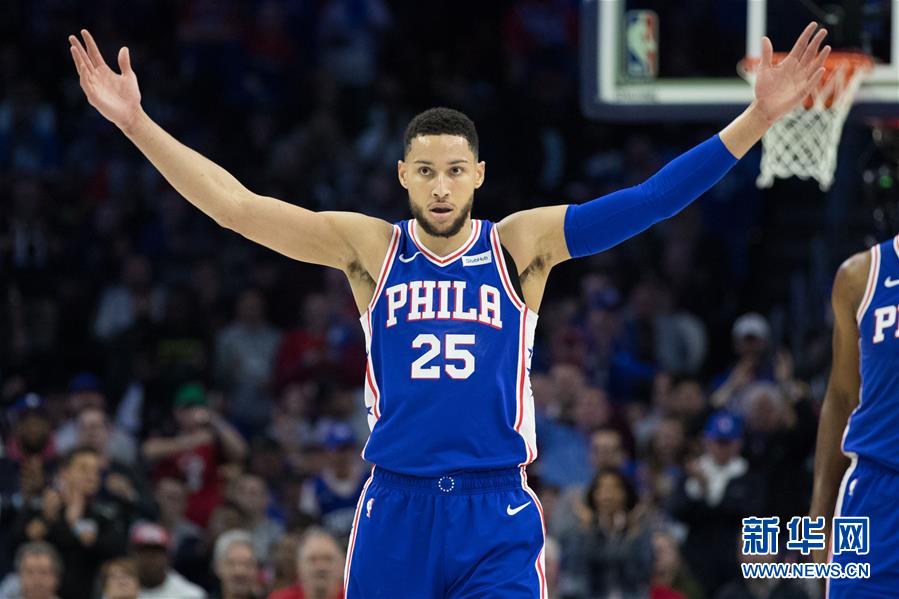 NBA季后赛	：76人胜篮网