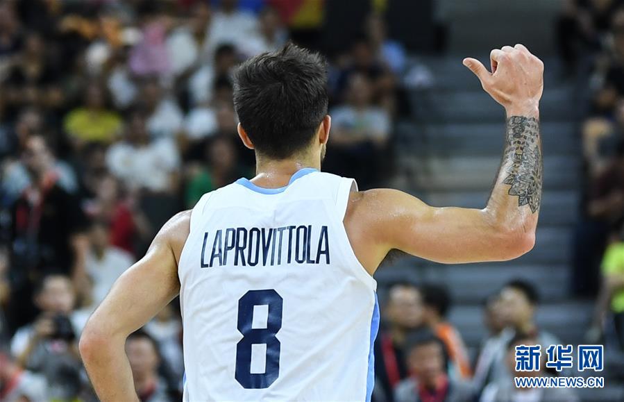 篮球世界杯四分之一决赛：阿根廷队晋级半决赛