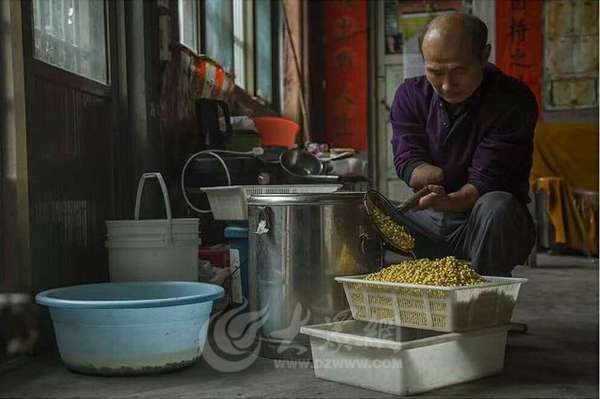 滕州人口味_滕州人身份证照片(2)