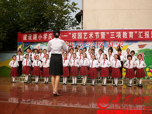 济宁网站建设路小学_(山东济宁女孩坠亡商场风险点)