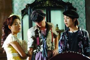 何洁变身"黑社会打女"
