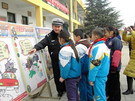 滕州市清华园小学图片